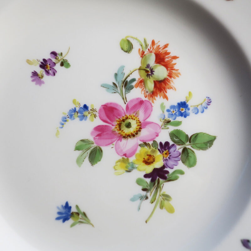 食卓を華やかに彩るマイセンのケーキ皿（16.5cm） - 画像 (2)