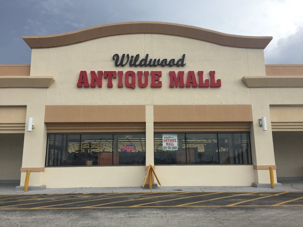 アメリカズ アンティーク モール メルボルン / America’s Antique Mall Melbourne 貴婦人たちのマイセン