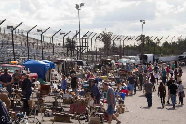 フラットロック・スピードウェイ・フリーマーケット / Flat Rock Speedway Flea Market