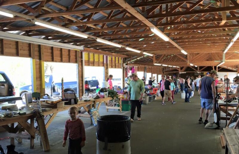 ジェームスタウン・フリーマーケット / Jamestown Flea Market 貴婦人たちのマイセン