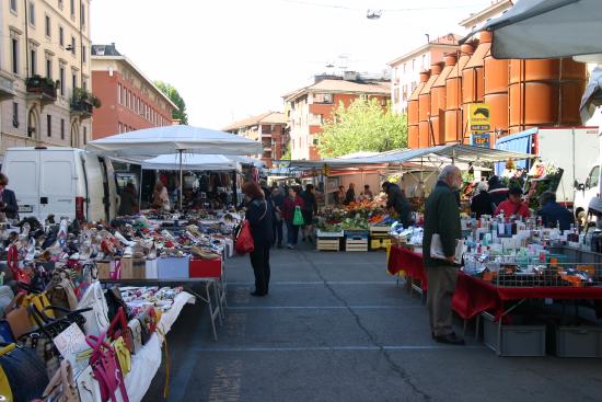 サン・マルコ通り市場 / Mercato di Via S. Marco