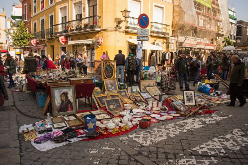フェリア通りの木曜市 / Mercadillo el Jueves sevilla